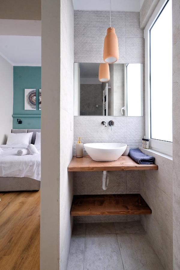 The Flirty Athens Apartment Exterior photo